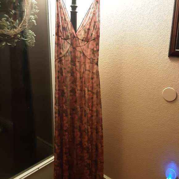 SIZE MEDIUM SHEER NIGHTGOWN  BY FARIS - Picture 1 of 8